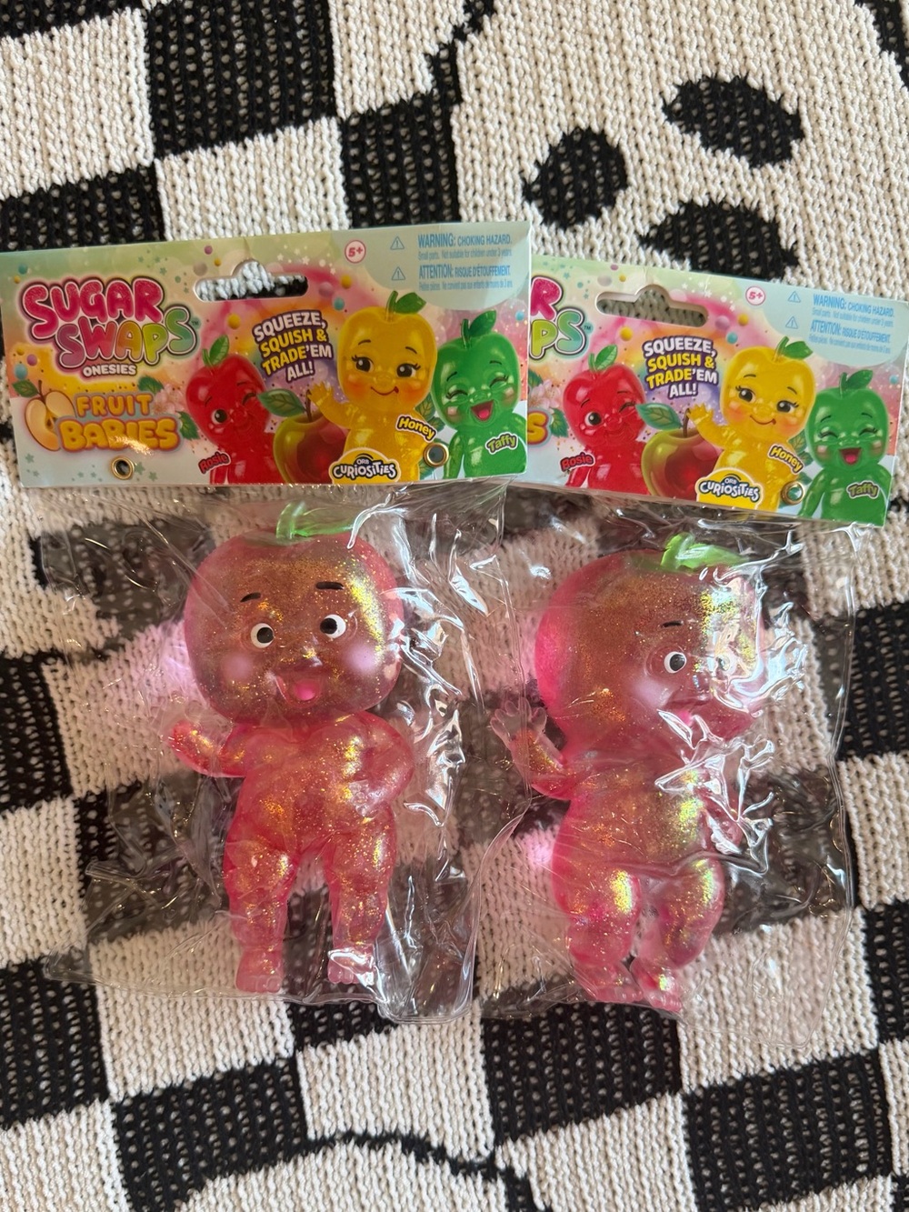 2 Sugar Swaps Fruit Babies Rosie Red Apple Squishy Toys